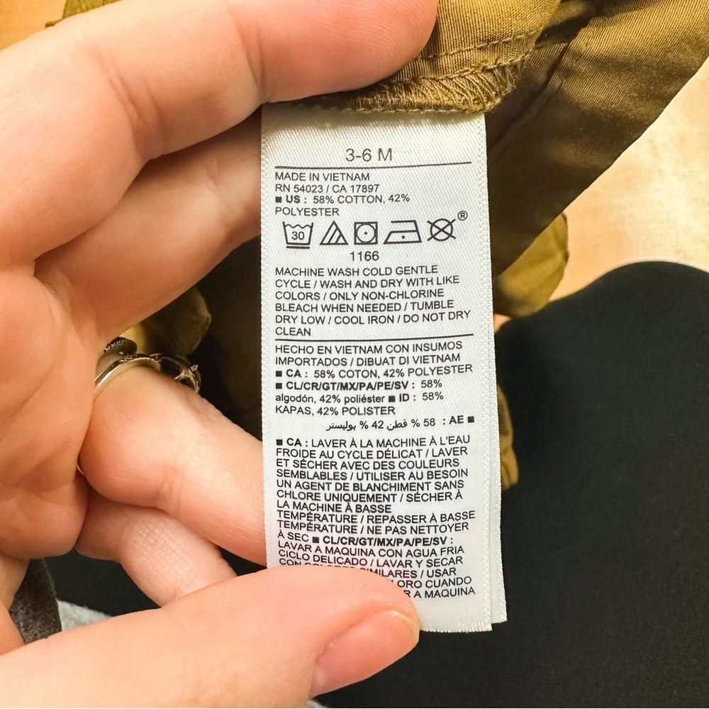 Old Navy adorable lightweight
